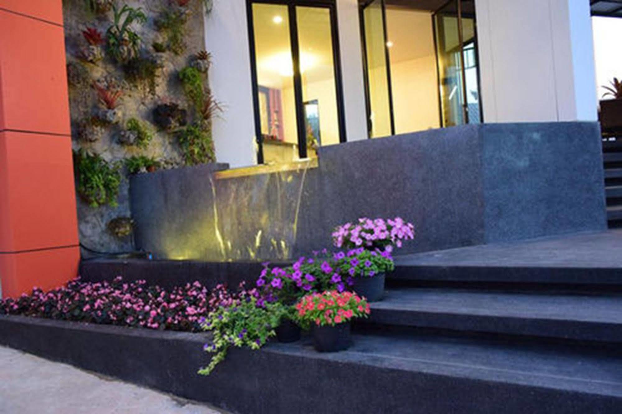Goodhome@Udonthani Exteriör bild